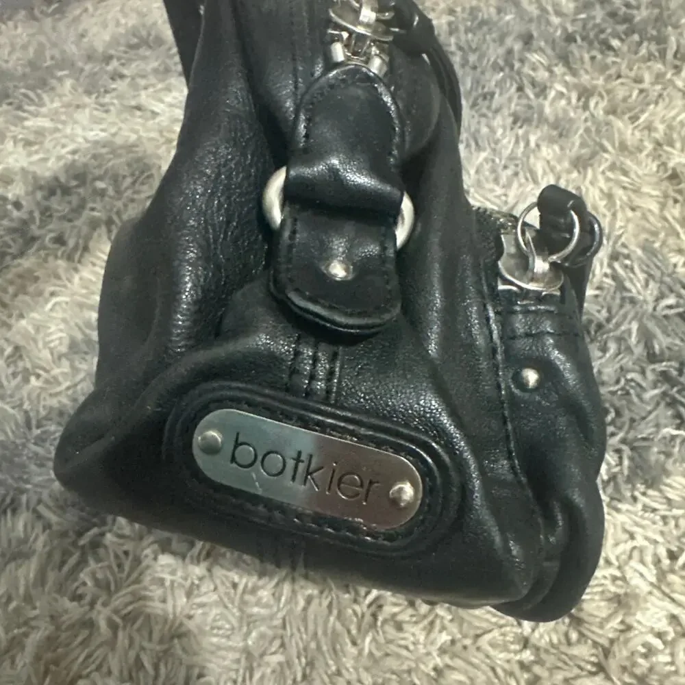 Botkier Bianca Boho Leather Signature Satchel Bag purse Handbag, Black